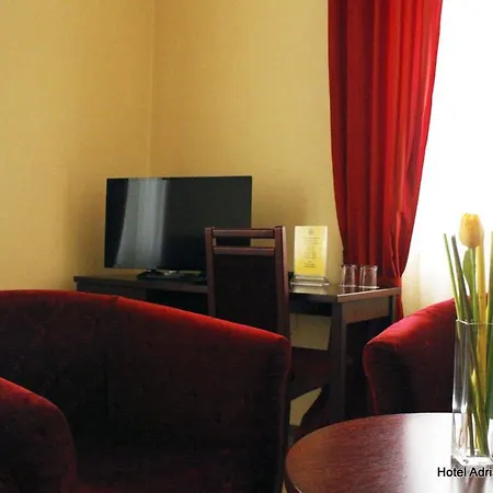 Adria Hotel 3*