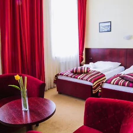 Adria Hotel 3*