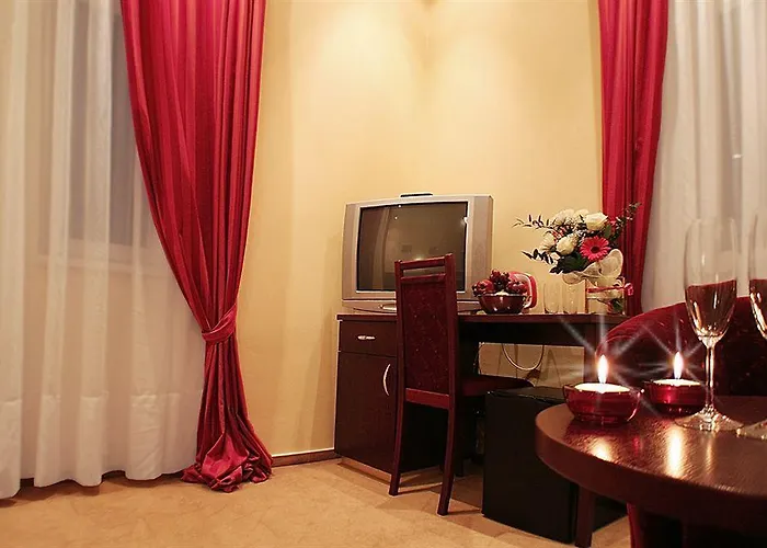 Adria Hotel 3*