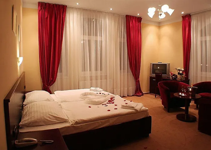 Adria Hotel 3*